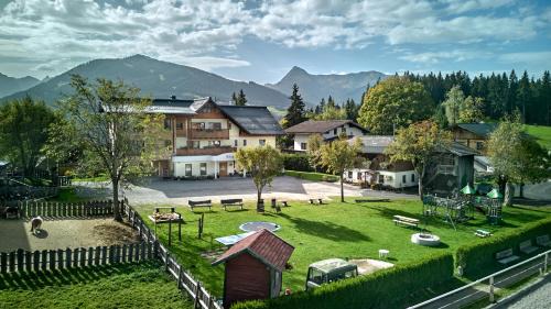 Ramsau am Dachstein House | Pension Vorberghof- Bauernhofurlaub