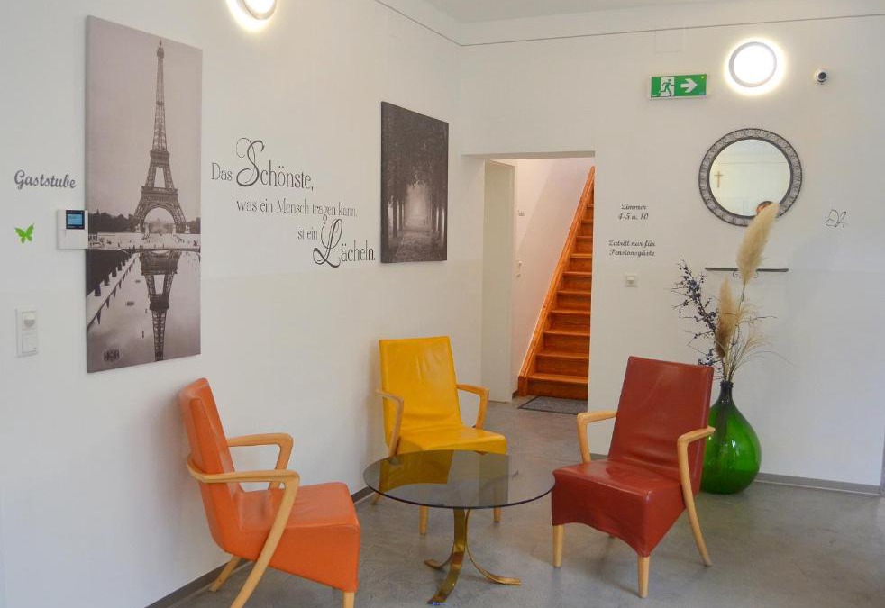 Hollabrunn Bed & Breakfast | Pension zum Strell