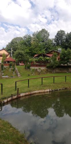 Nehoiu Villa | Pensiune Piatra Mare