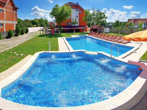 Baile Unu Mai House | Pensiunea Casa Porojan