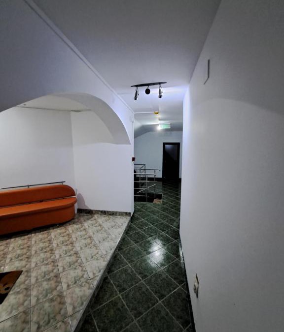Dragoslavele House | Pensiunea Lyana