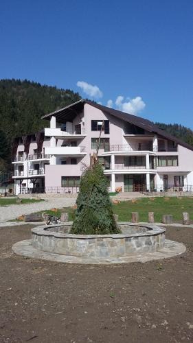 Tarcau House | Pensiunea Poiana Soarelui