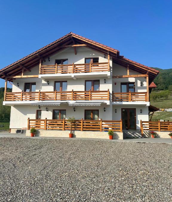 Nanesti House | Pensiunea Sofia