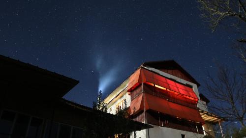 Mera House | Pensiunea Tara