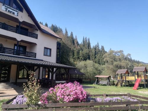 Saru Dornei House | Pensiunea Tora