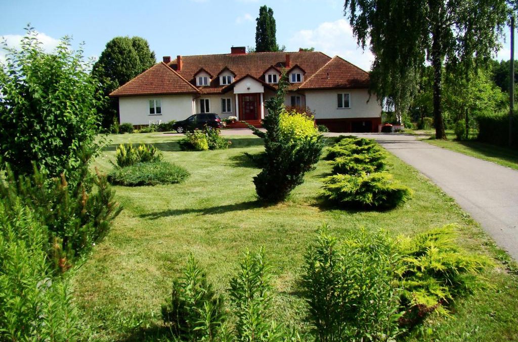 Goniadz Bed & Breakfast | Pensjonat Dworek Baranówka