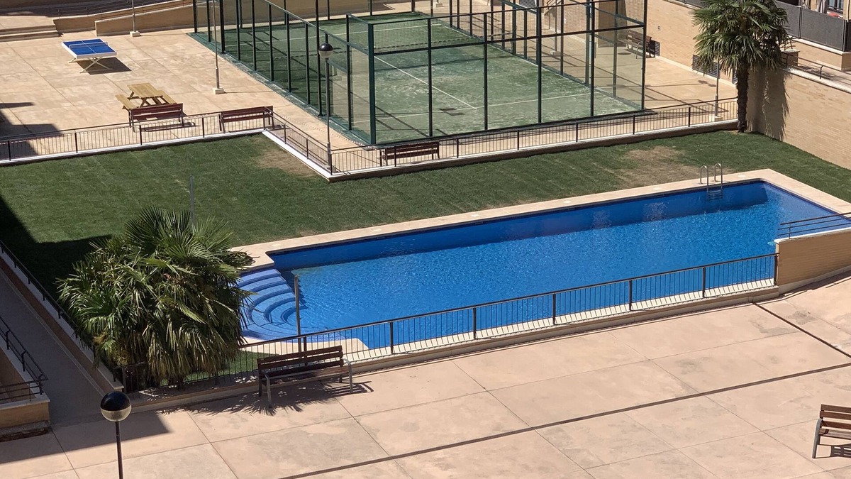 Arroyo de la Encomienda Apartment | PENTHOUSE bigTerrace, Nice views, A/c Community Pool,Free WIFI-Parking.VUT 77-79