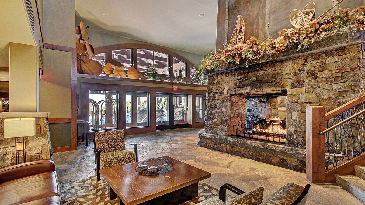 Peak 8 Condo | Penthouse 4 Bedroom At Base Of Peak 8 Condo by RedAwning