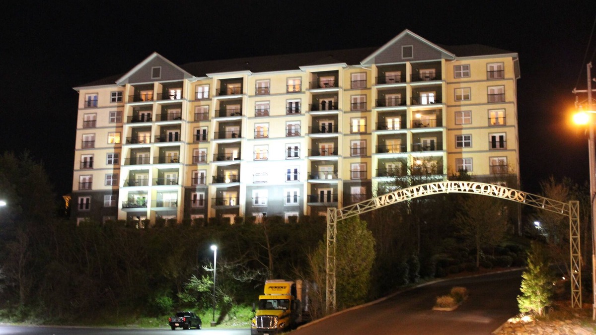 Pigeon Forge Condo | Penthouse and Mountain Views on Parkway in Pigeon Forge!