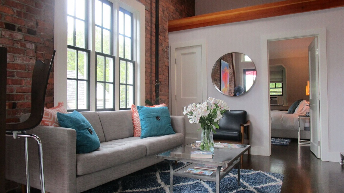 Downtown Apartment | Penthouse Apartment at Yale University.