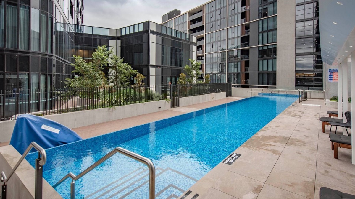 Belconnen Apartment | Penthouse Apartment in Belconnen