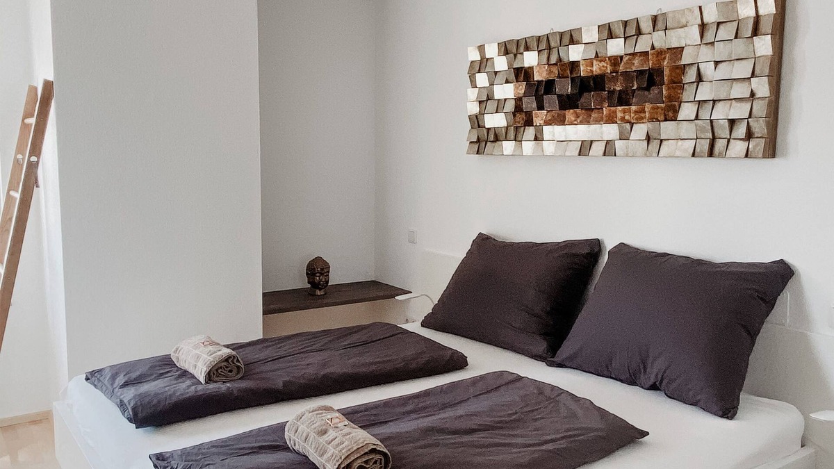 Augsdorf Apartment | Penthouse apartment with lake view and lake access in quiet Velden