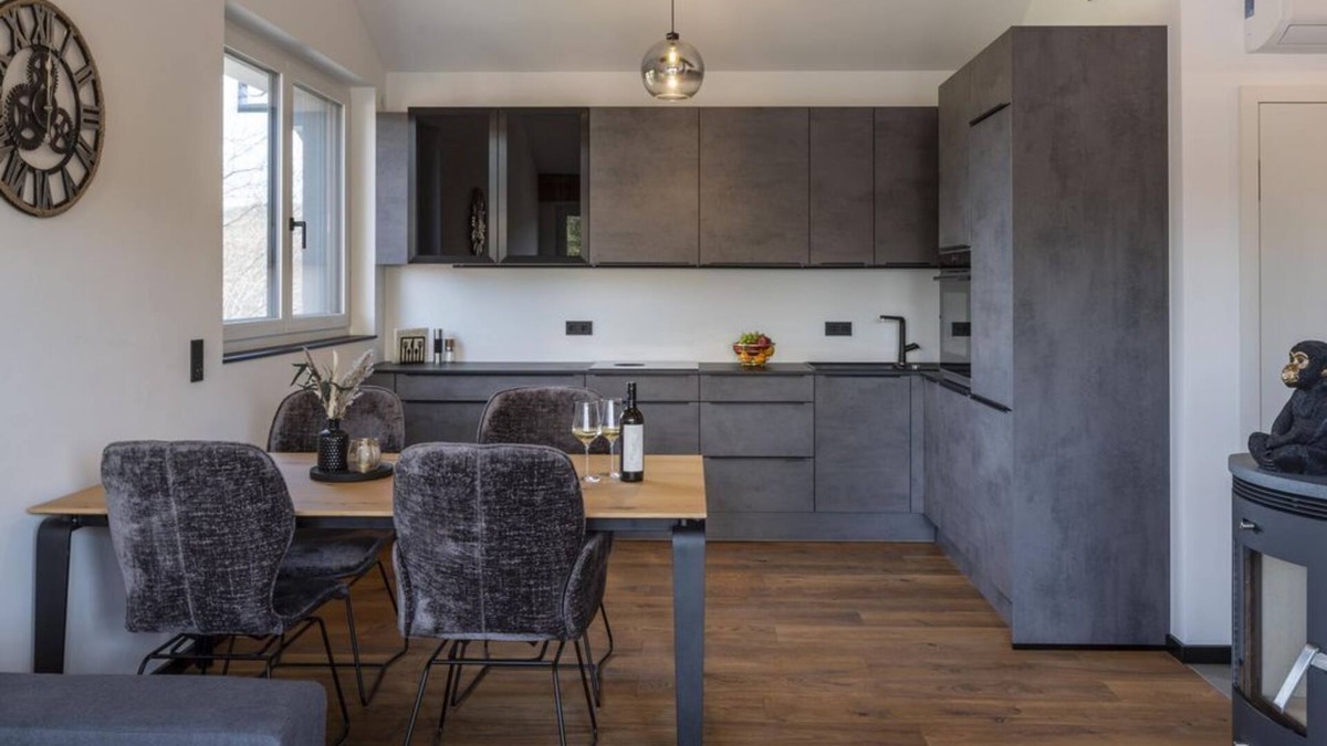 Bad Waltersdorf Apartment | Penthouse Breeze - Rivervista Apartments