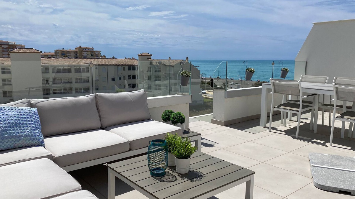 Torrox Costa Apartment | Penthouse closest to the sea with large private roof terrace, sea view, wi-fi and garage
