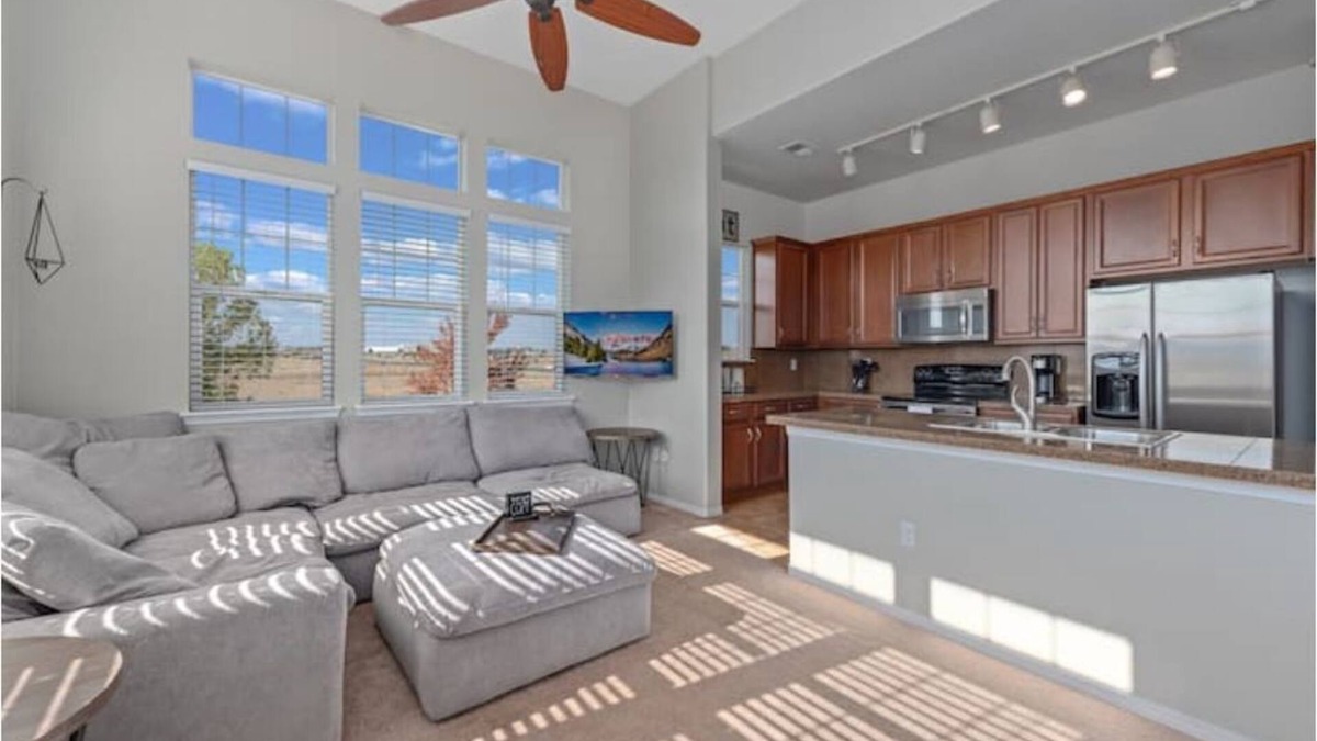 Meridian House | Penthouse Comfort in Dove Valley!