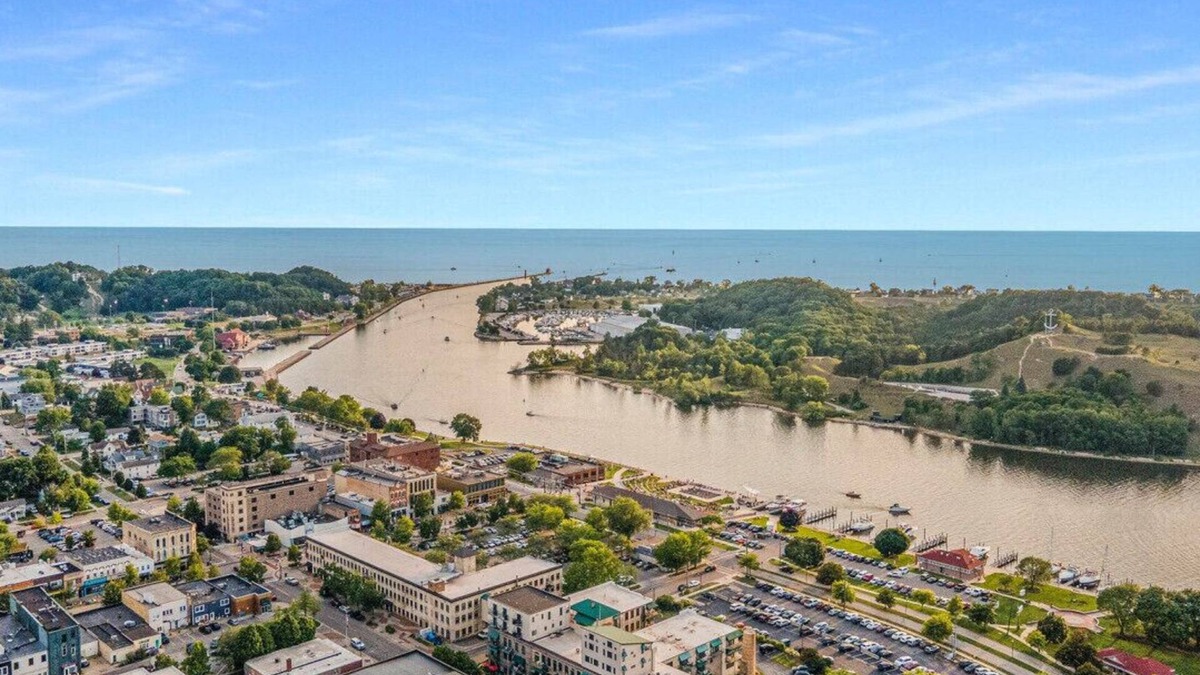 Spring Lake Condo | Penthouse Condo Downtown Grand Haven