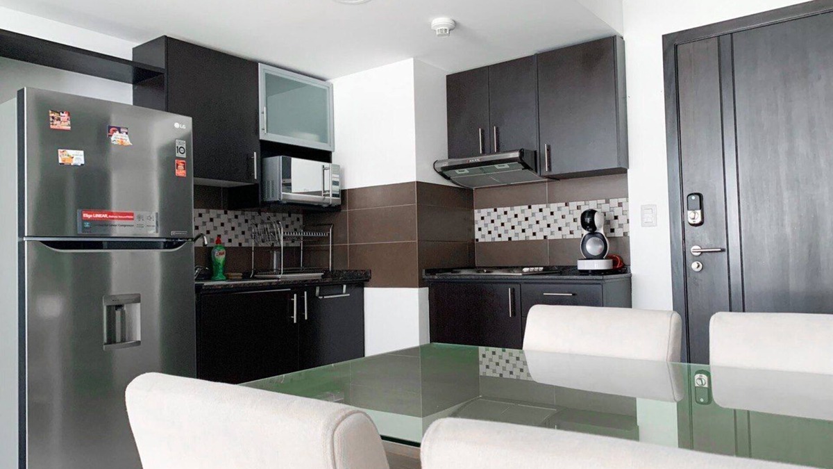 Puerto Santa Ana Apartment | Penthouse de 2 Habitaciones con Vista al rio y Parking