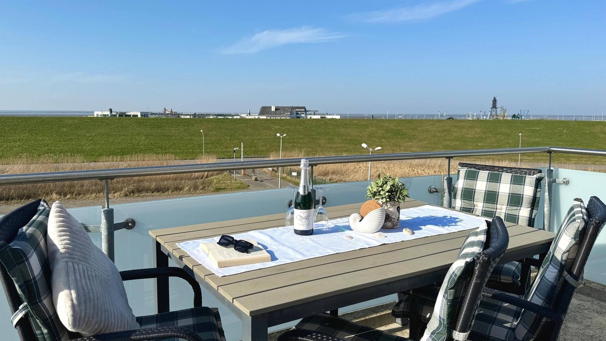 Wurster Nordseekuste Apartment | Penthouse "de Hester", unobstructed sea view, free wellness area