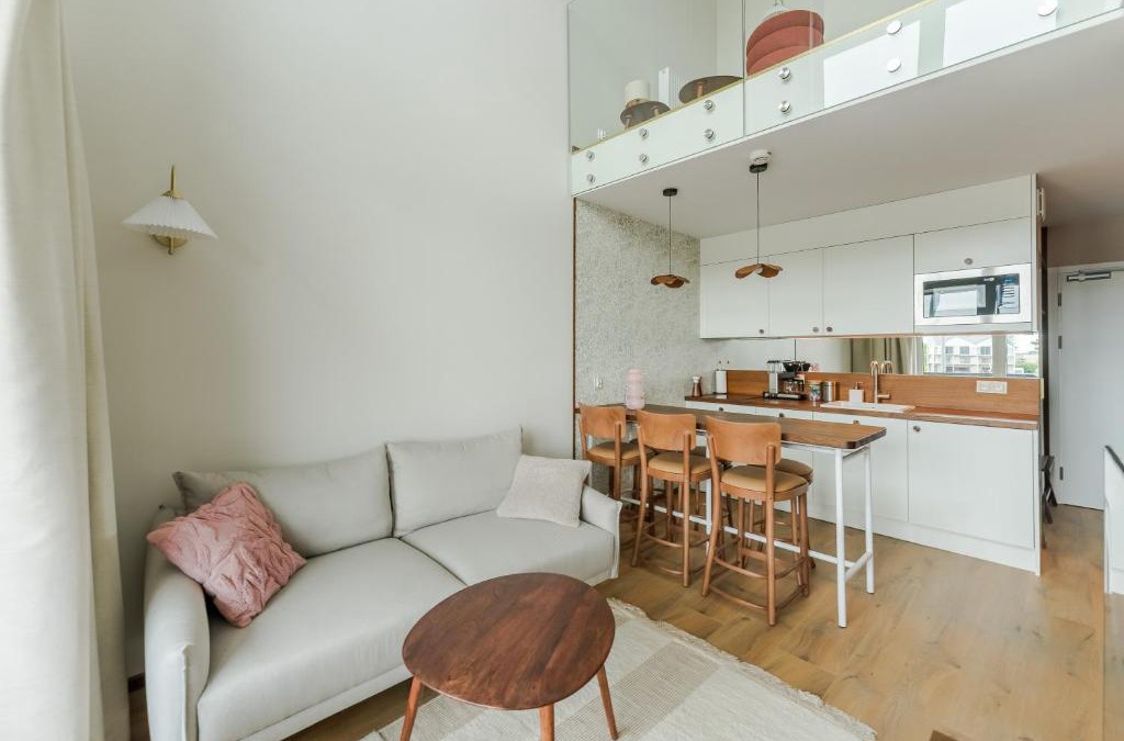 Mrzezyno Apartment | Penthouse Lighthouse Mrzeżyno SurfingBird