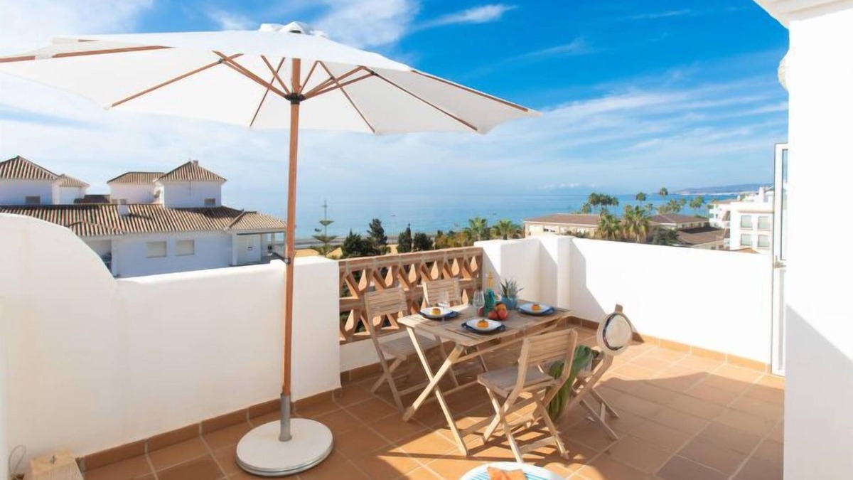 El Morche Apartment | Penthouse Marian by Interhome