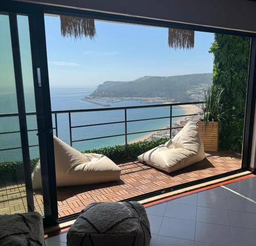 Santiago Apartment | Penthouse Ocean View Sesimbra - parking @center