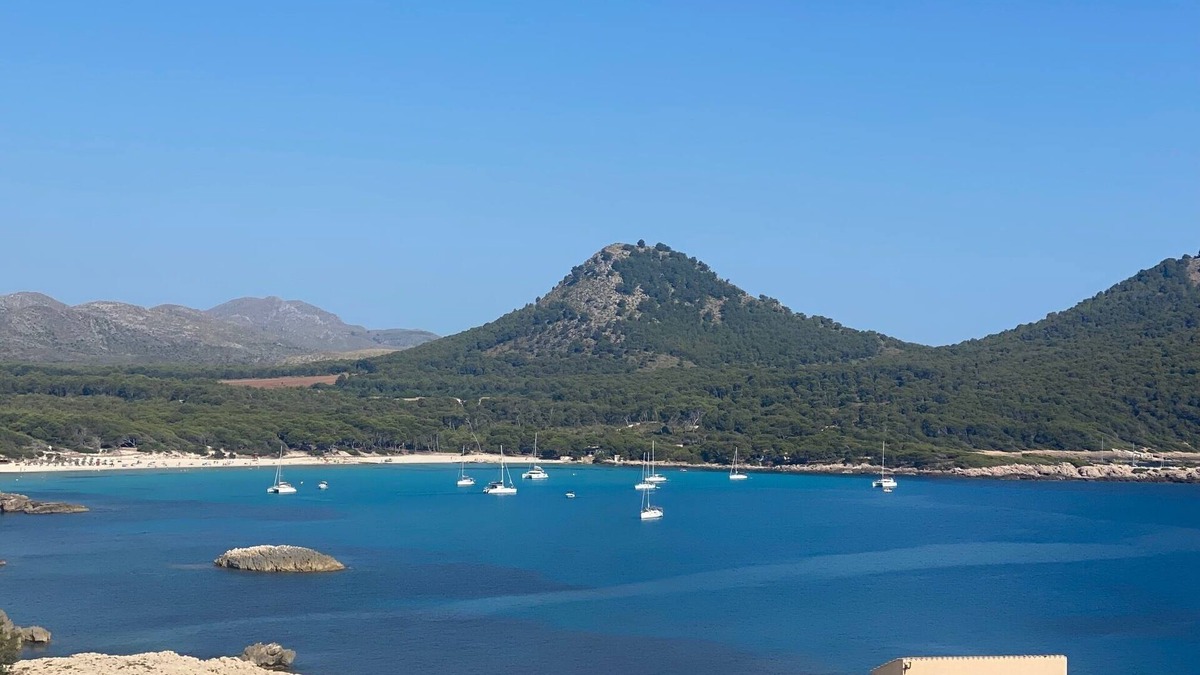 Cala Agulla Apartment | Penthouse overlooking the Mediterranean