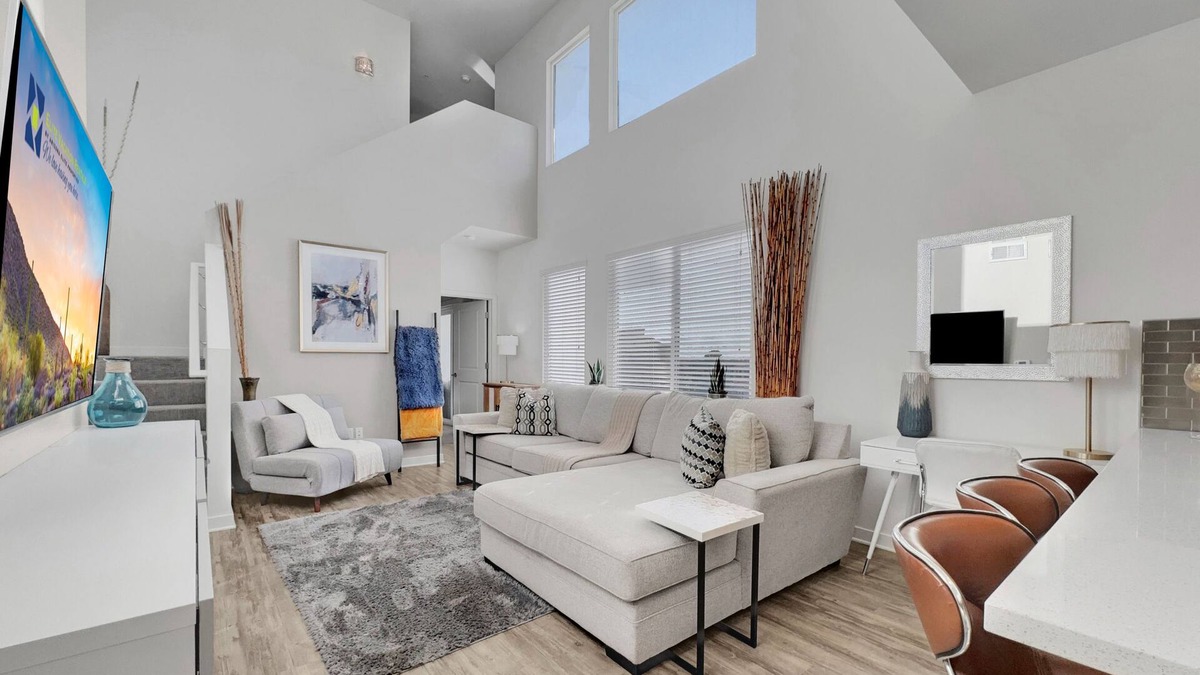 Ocotillo Condo | Penthouse Pool/Mountain Views! Resort Living.