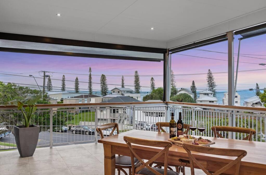 Scarborough Apartment | Penthouse - Scarborough beach break holidays