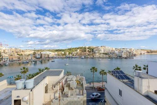 Marsaskala Apartment | Penthouse, Seaview, Beautiful 2br Apt 4