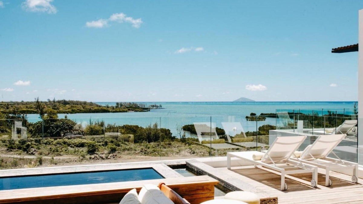 Calebasses Apartment | Penthouse St Antoine Residence with a private pool