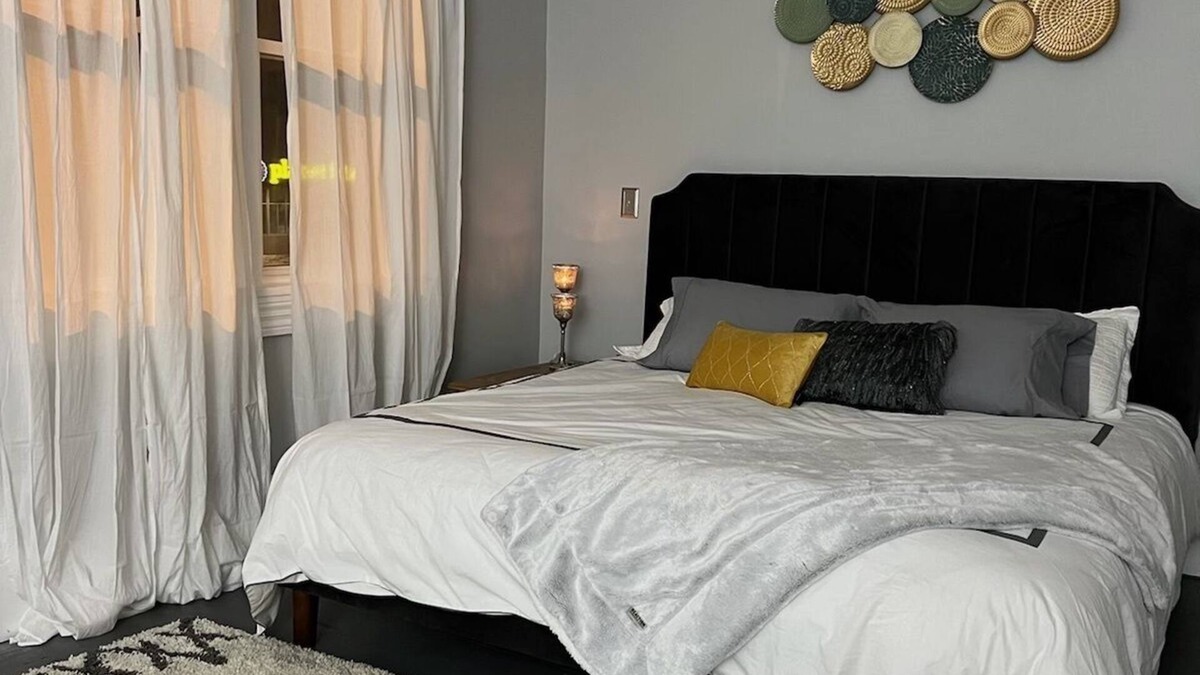 Ohio City Apartment | Penthouse studio in the heart of downtown Cleveland