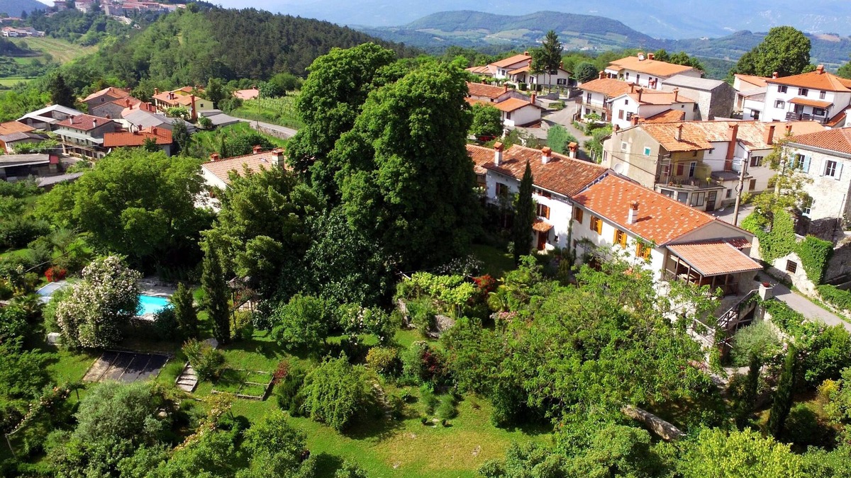 Slap Apartment | Penthouse, Sub-Mediterranean Garden Estate, Panoramic Views, Pool, Art