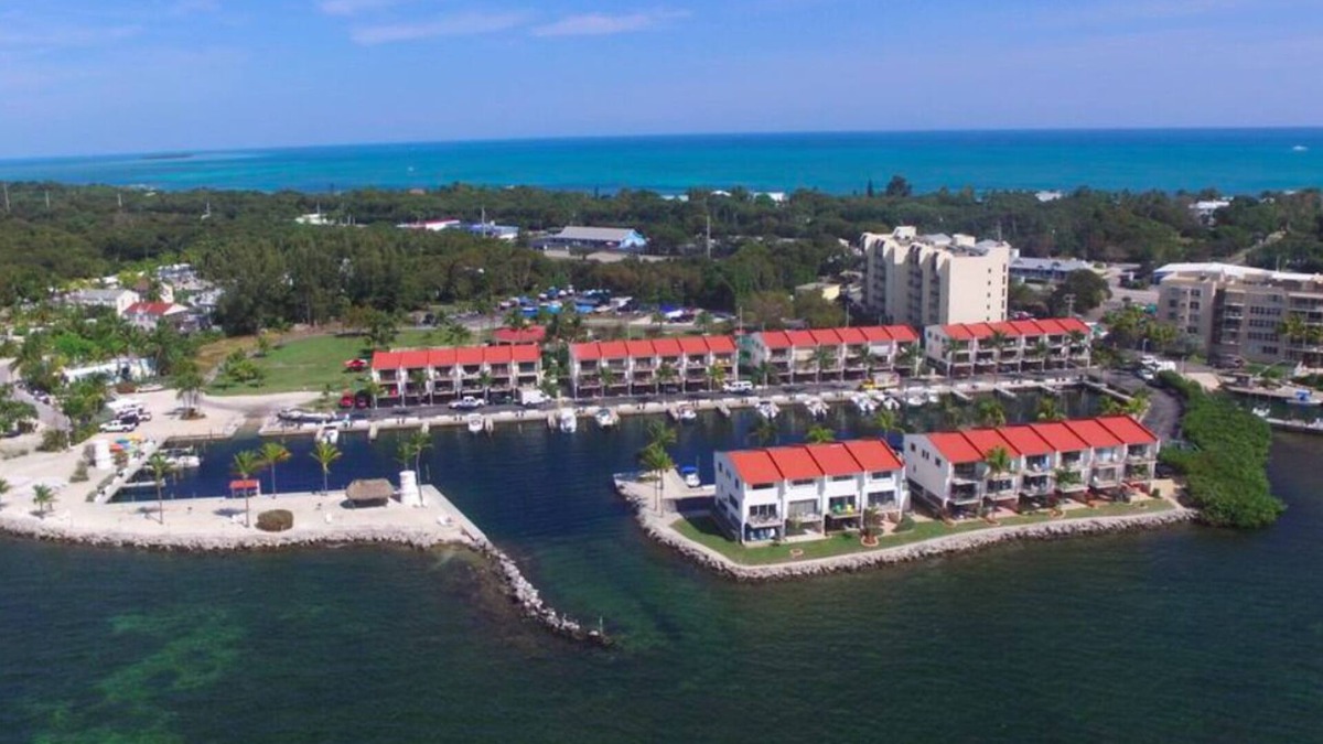 Plantation Key Condo | Penthouse view - Futura Yacht Club #604