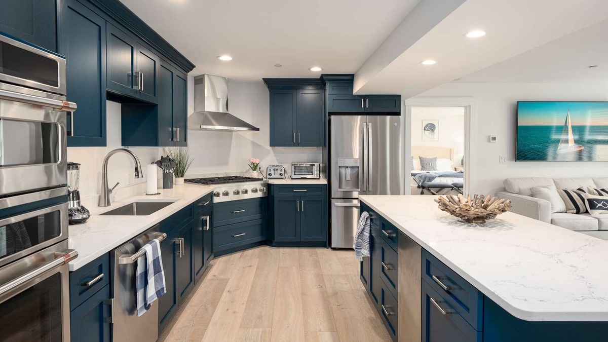 Plymouth Cultural District Apartment | Penthouse with Private Roofdeck on Plymouth Harbor