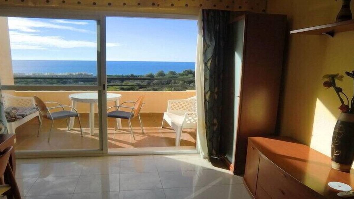Calahonda Apartment | Penthouse with stunning sea views