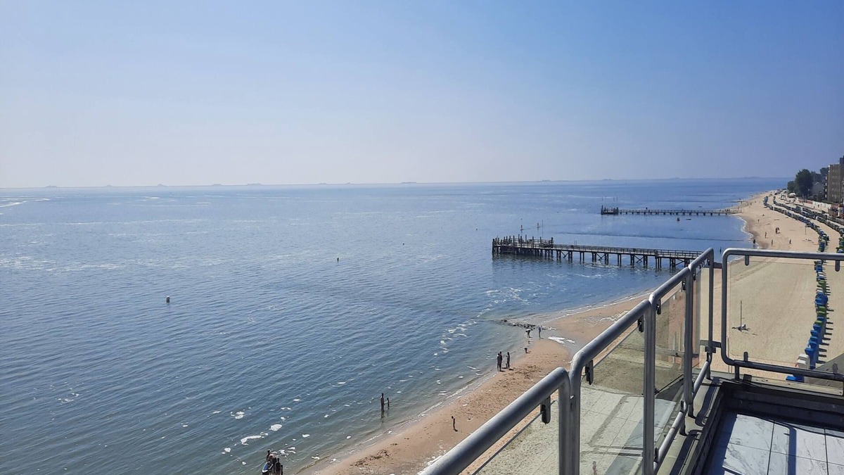 Wyk auf Foehr Apartment | Penthousewohnung mit Großer Dachterrasse und Traumhaftem Meerblick