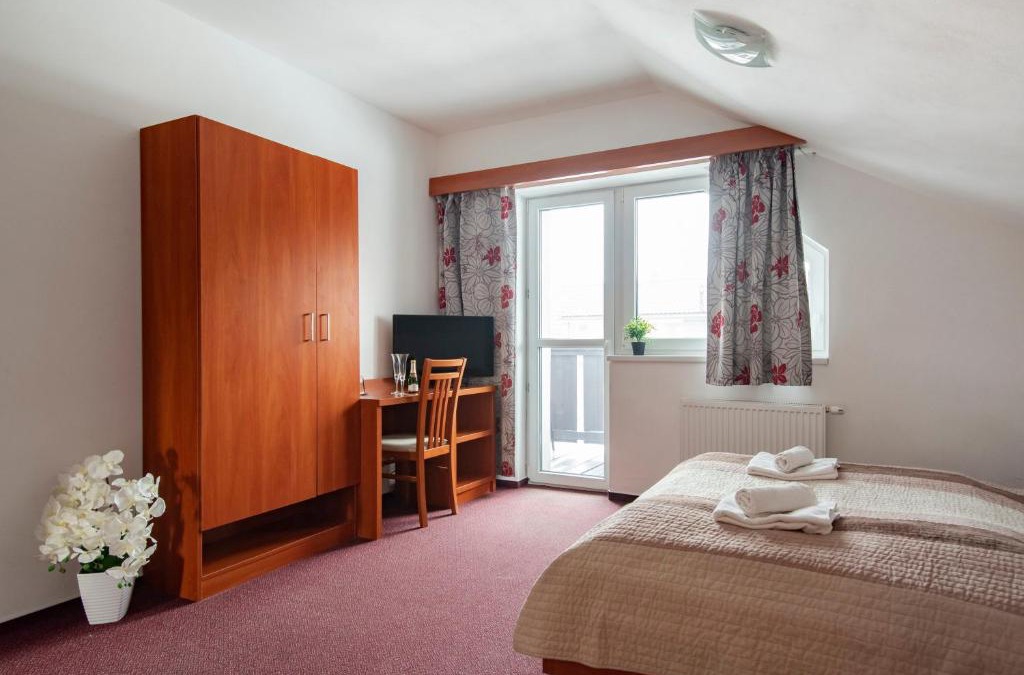 Poprad House | Penzión Borievka