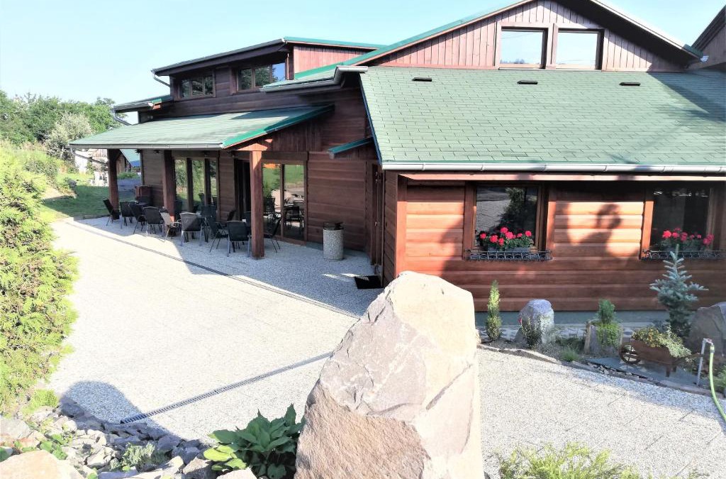 Ziar nad Hronom District House | Penzión u Coľa