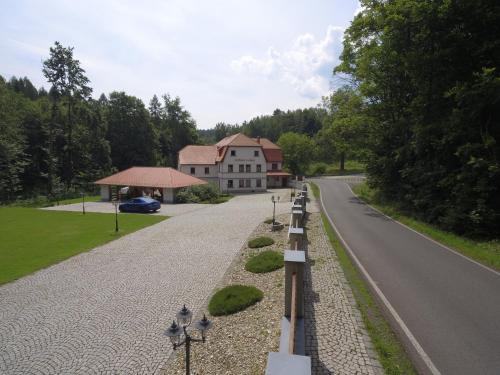 Sluknov House | Penzion Čítkův Mlýn