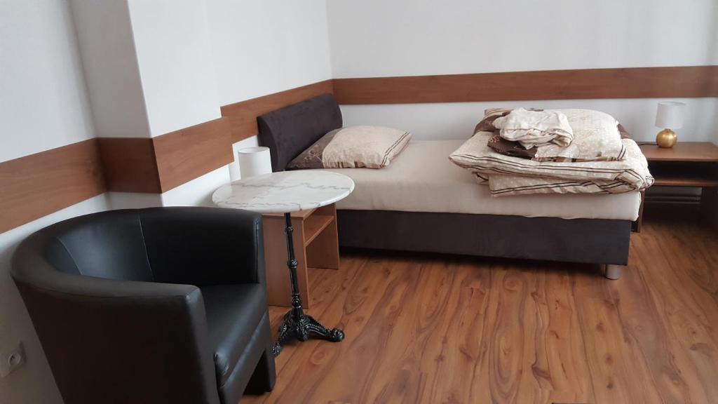 Stoky House | Penzion 324