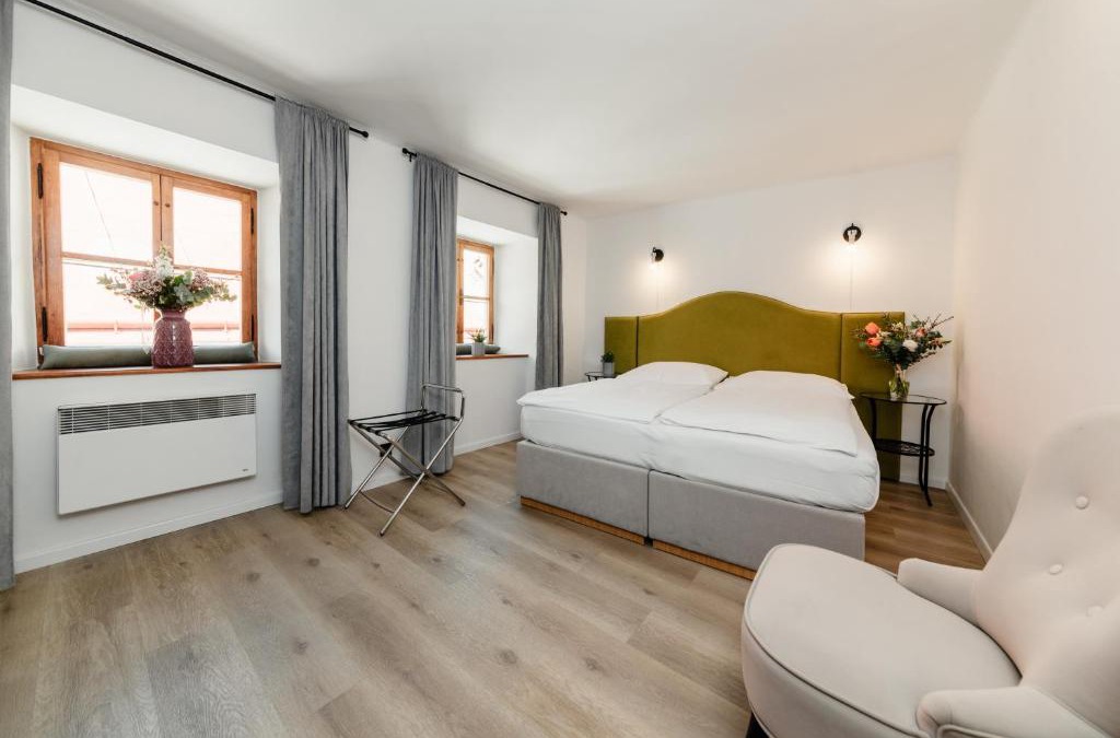 Znojmo House | Penzion Austis