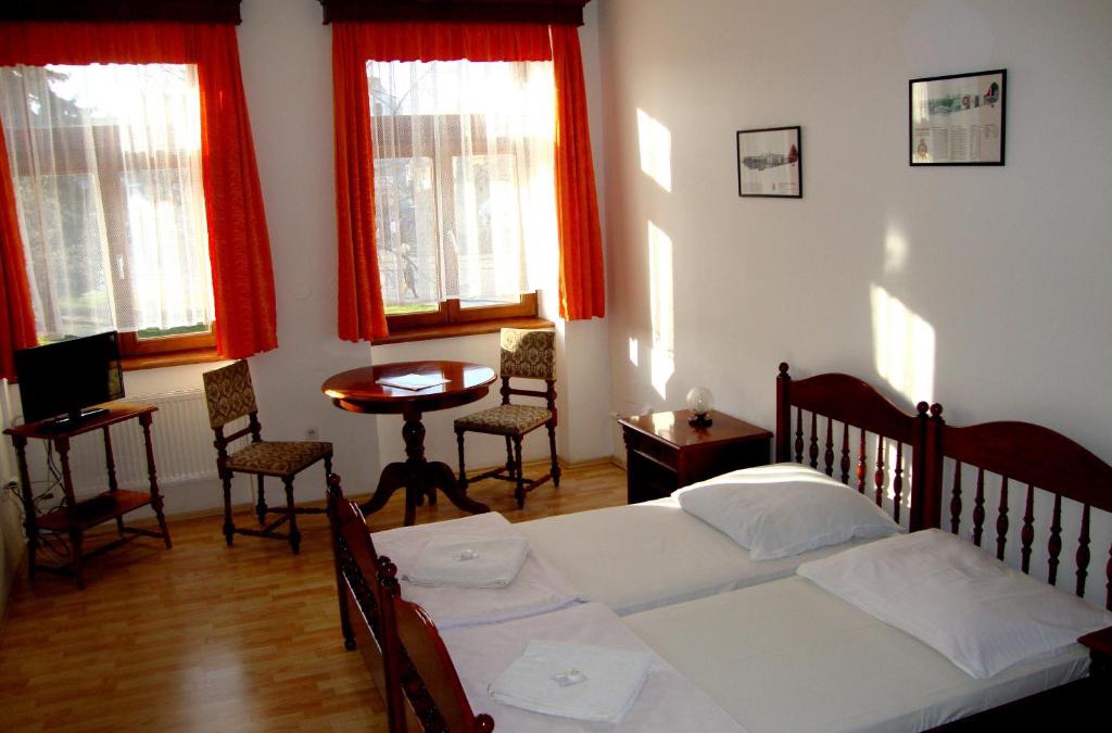 Caslav House | Penzion Aviatik