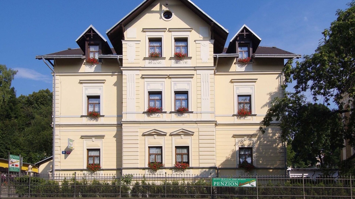 Liberec Hotel | Penzion Jasmín
