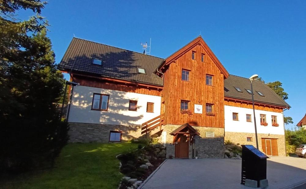 Bedrichov House | Penzion Jizerská Malina