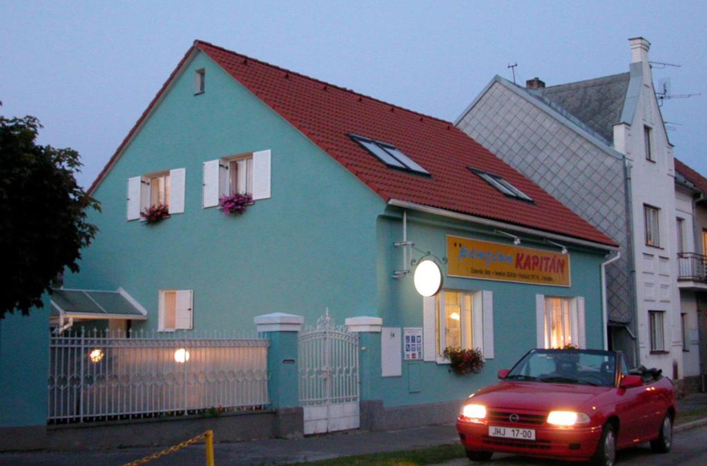 Jindrichuv Hradec House | Penzion Kapitan