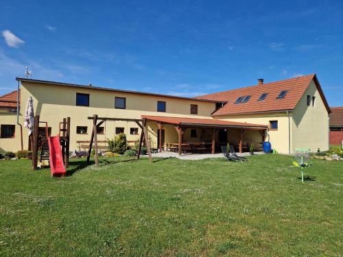 Bosilec House | Penzion Kravín