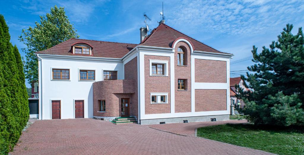 Ostrava House | Penzion Lhotka
