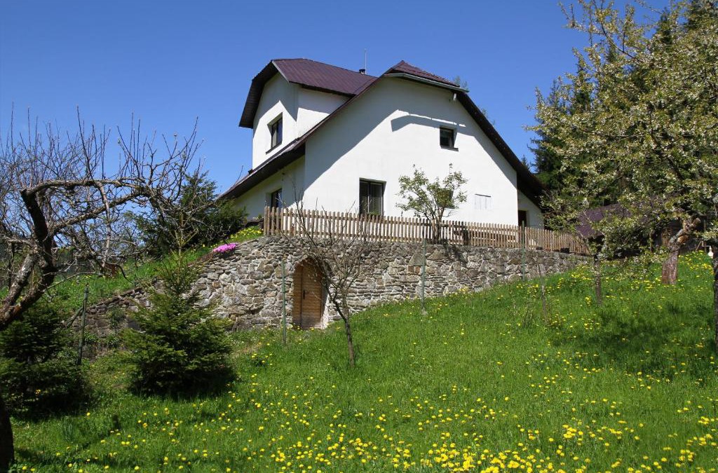 Velke Karlovice House | Penzion Na Kopečku