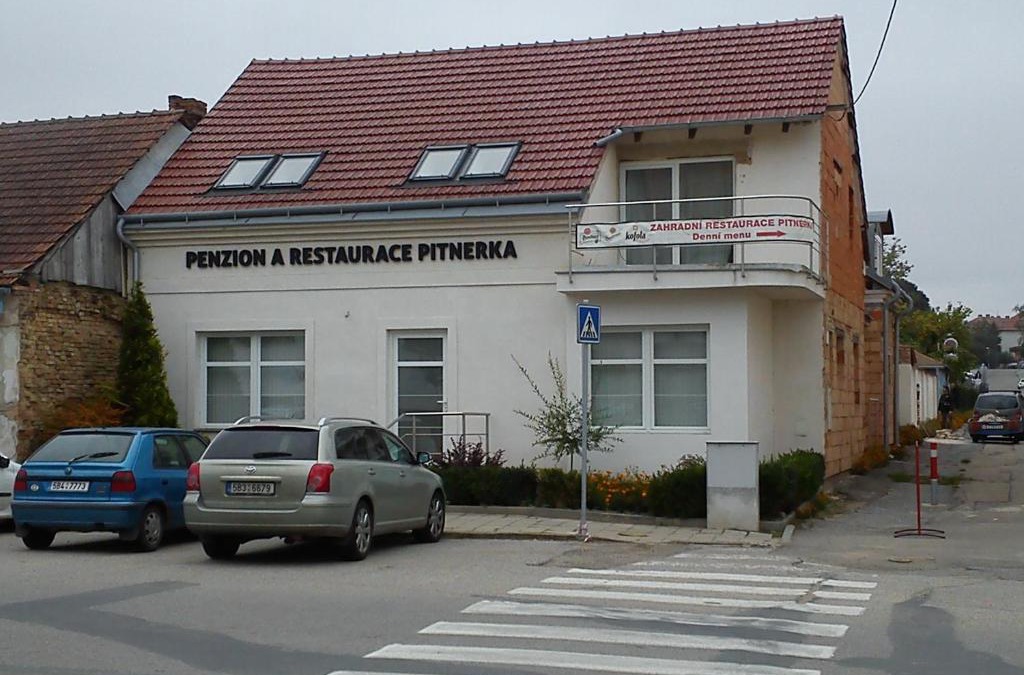 Hustopece House | Penzion Pitnerka
