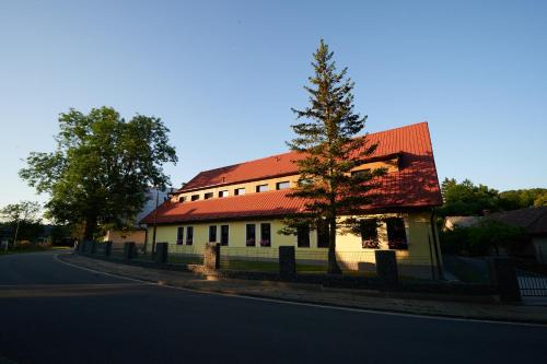 Sec House | Penzion Počátky Seč